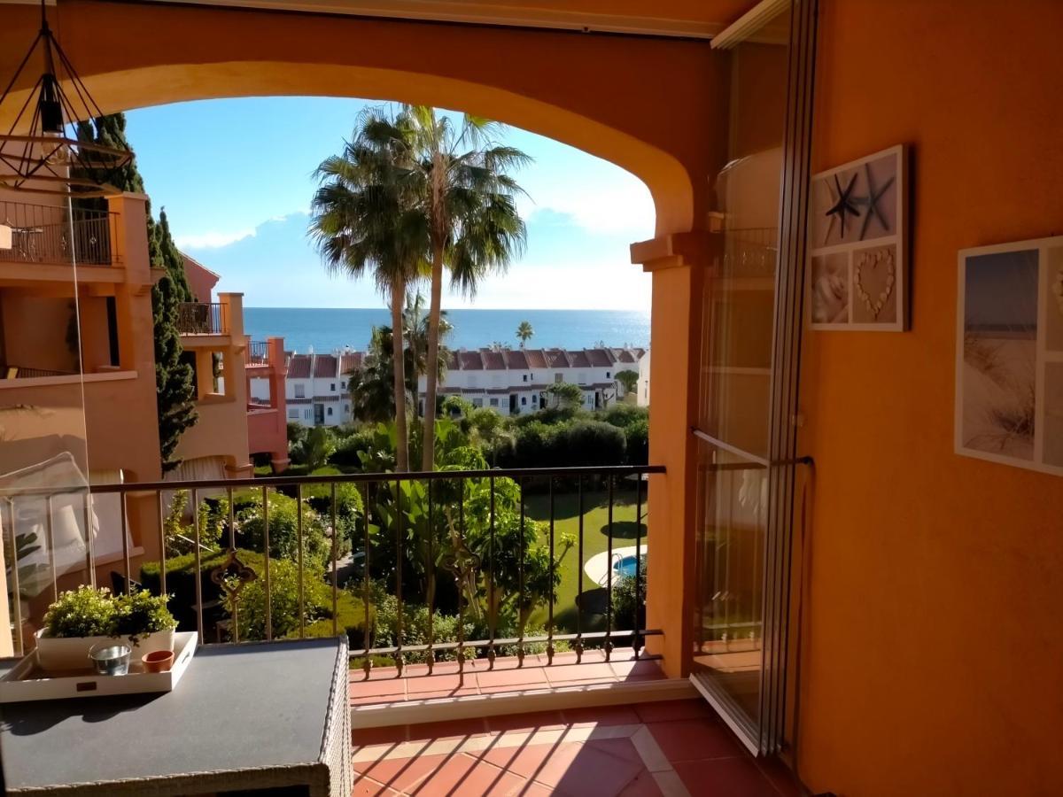 Appartement Met Zeezicht En Vlakbij Het Strand 马尼尔瓦 外观 照片