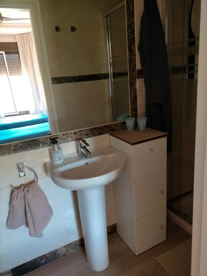 Appartement Met Zeezicht En Vlakbij Het Strand 马尼尔瓦 外观 照片